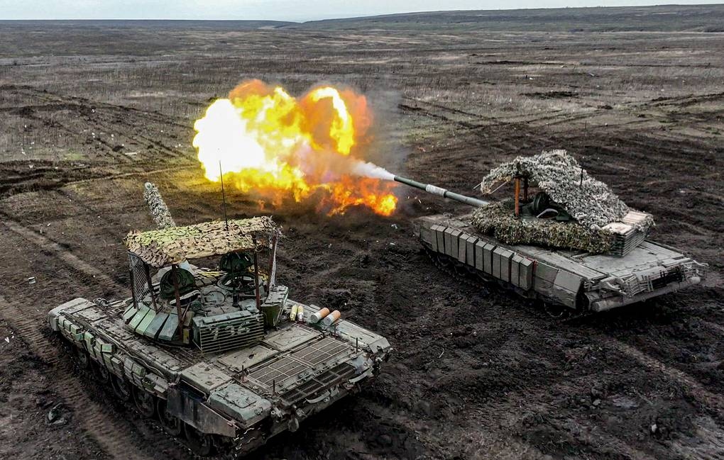 Xe tăng T-80 giúp quân đội Nga tiến vào Avdiivka